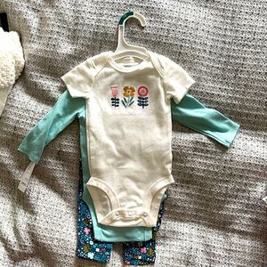 NWT CARTERS 3 piece 3 month baby girl set